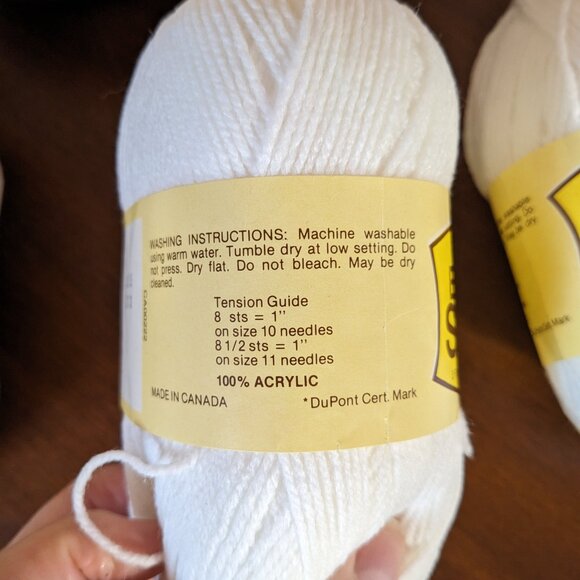 Acrylic Yarn Bundle - Picture 5 of 6